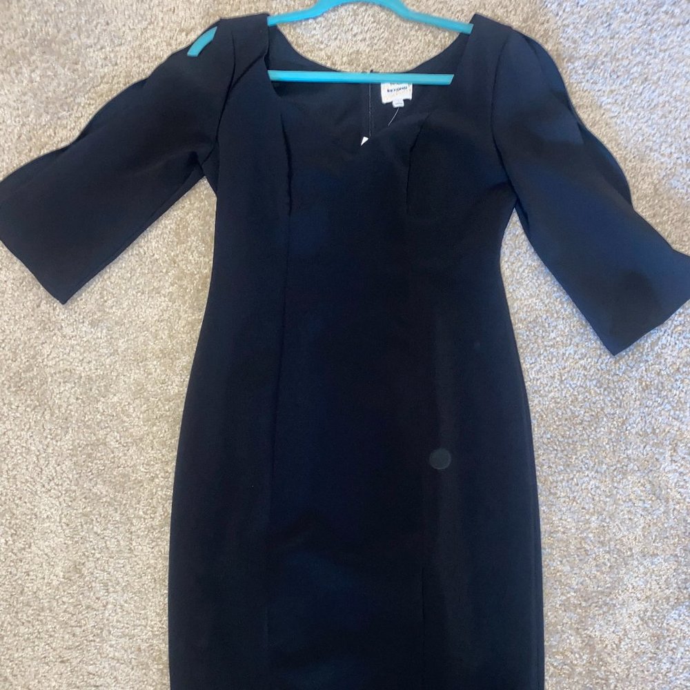 Ashley Graham knee length black dress in size 4 - NWT!